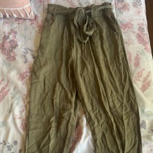 Olive soft pants with belt
